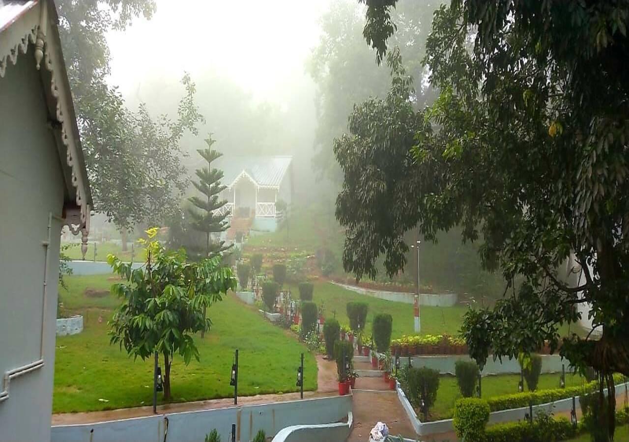 Greendale Resort Pachmarhī Dış mekan fotoğraf