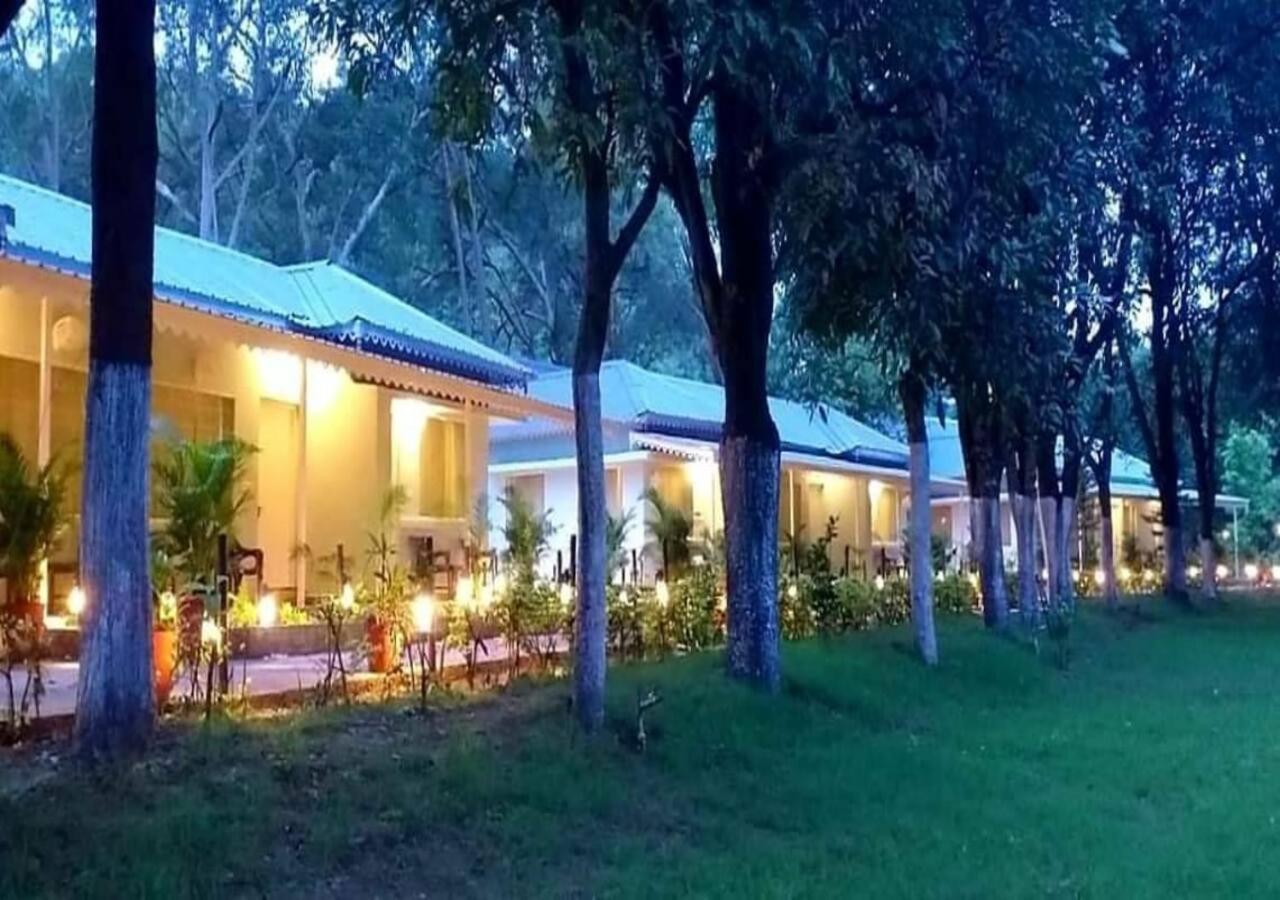 Greendale Resort Pachmarhī Dış mekan fotoğraf